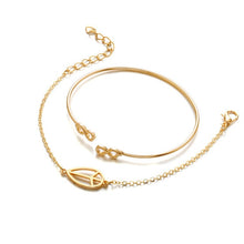 Load image into Gallery viewer, Arrow Knot Round Crystal Bracelet Set