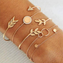 Load image into Gallery viewer, Shell Love Leaf Tassel Bracelet Set